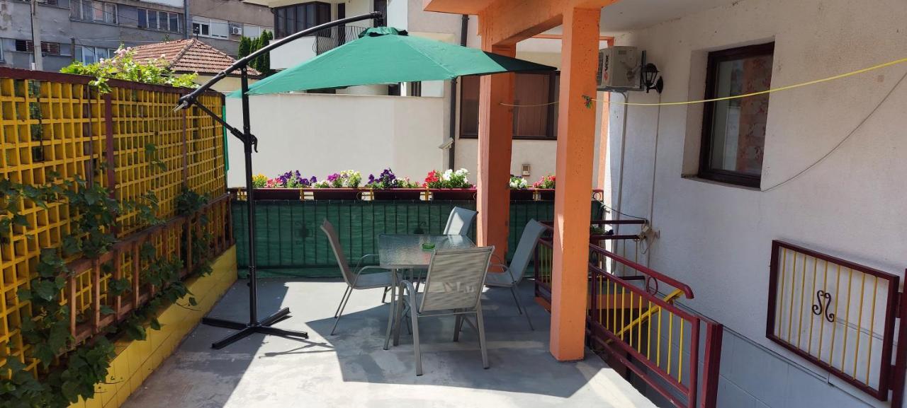 Lovely, Neat And Quite Apartment Dalia, Private Parking サラエヴォ エクステリア 写真